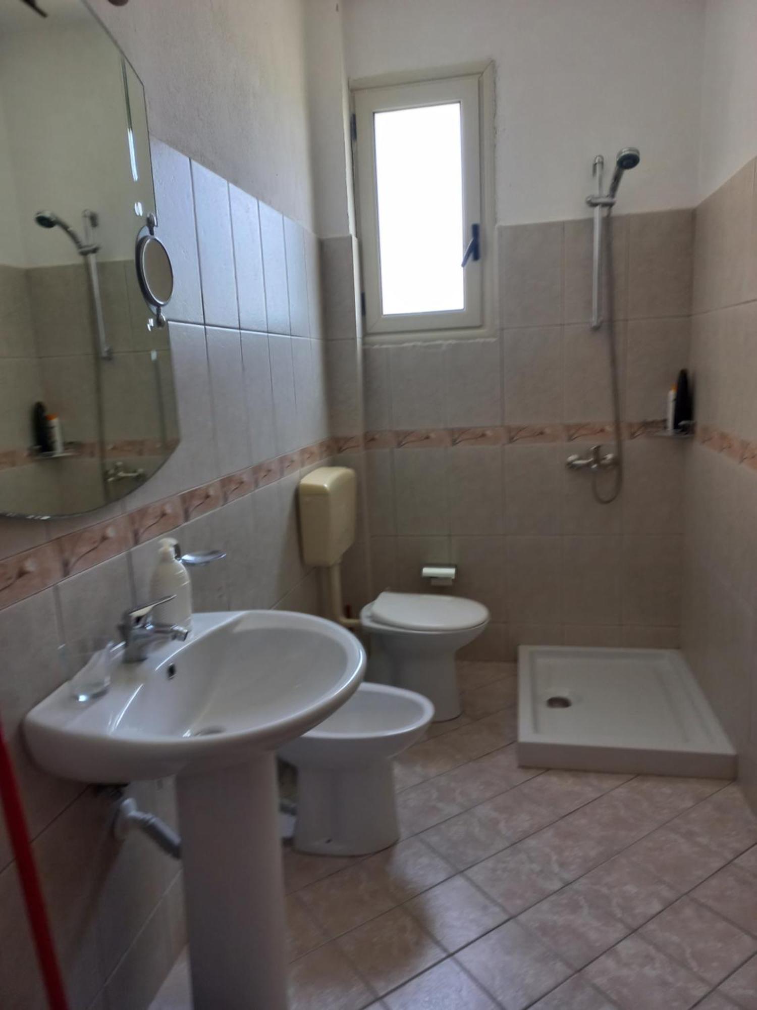 Apartament Gloria&Mitati Orikum Habitación foto